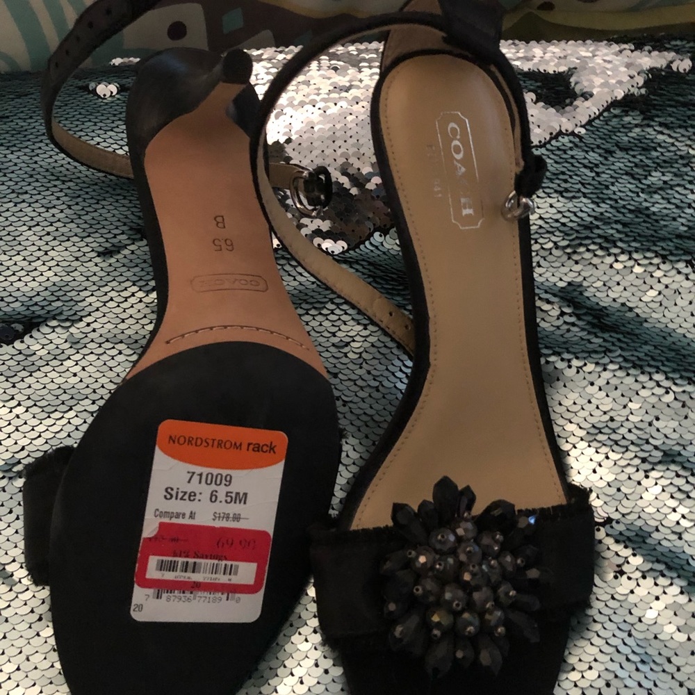 Black Coach heels NWT